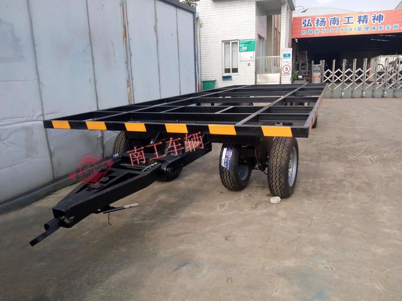 4吨骨架全挂式星空(中国)