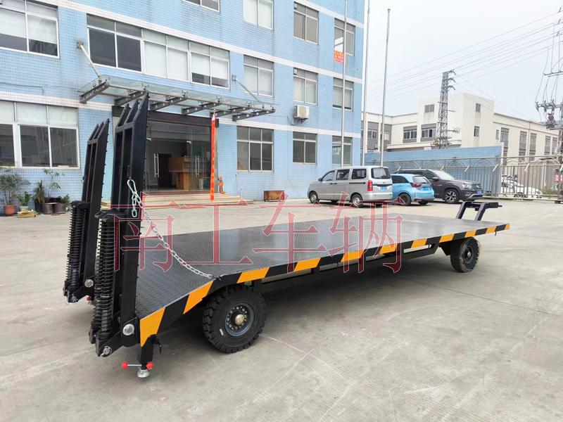 6吨带爬梯移动星空(中国)