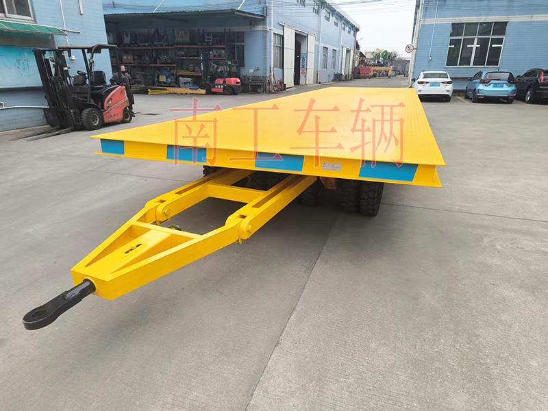 30吨重型12米牵引星空(中国) 全挂车橙色