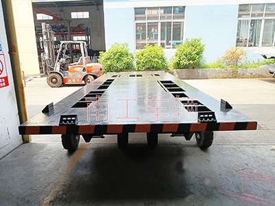 13点5吨箱变拖车底盘 全挂式星空(中国)2I.jpg