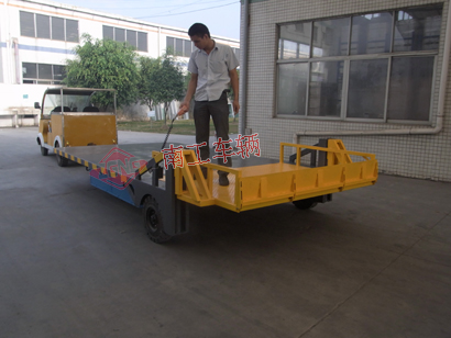 全挂式自带升降多功能平板车,自动装卸星空(中国)2I.jpg