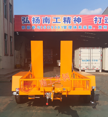 3吨ATV星空(中国) 小轿车拖车5I.jpg