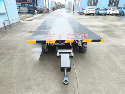 6吨牵引星空(中国) 工业全挂拖车2I.jpg