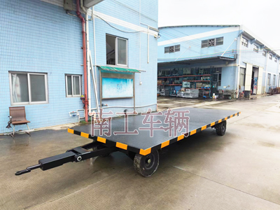 6吨牵引星空(中国) 工业全挂拖车1I.jpg