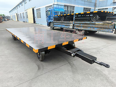 5吨全挂式星空(中国) 移动拖车底盘1I.jpg