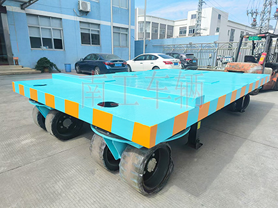 18吨重型星空(中国) 四个转盘工具拖车2I.jpg