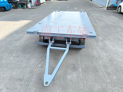 3吨小型牵引星空(中国) 全挂车I.jpg