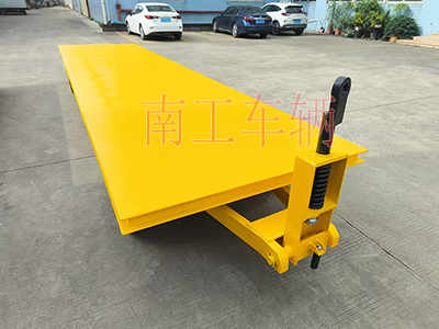 5吨星空(中国) 牵引平板全挂拖车4I.jpg